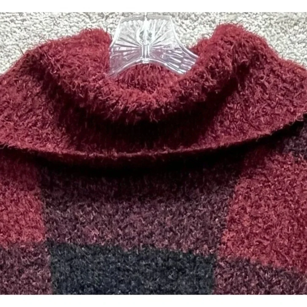 Lee Sweater Women's Medium Black Red Plaid Cowl Neck Pullover Block Jumbo Square